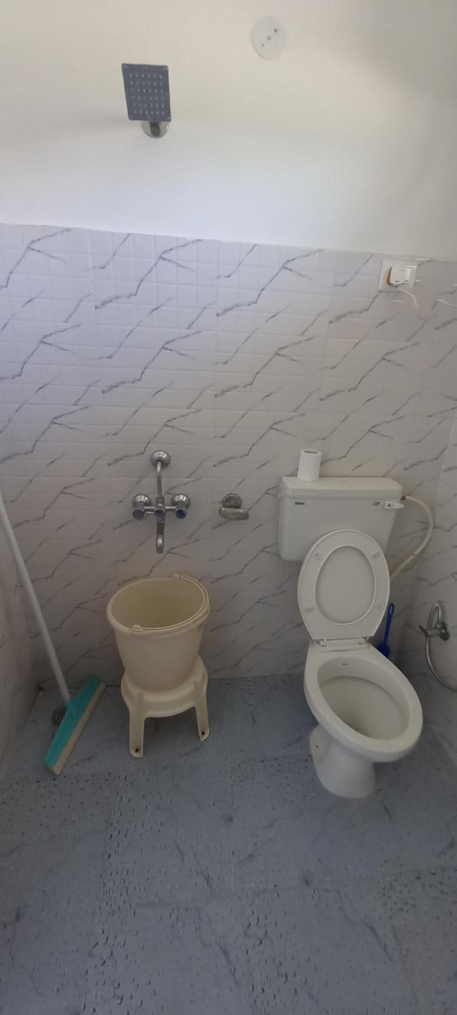 Bir High酒店 外观 照片
